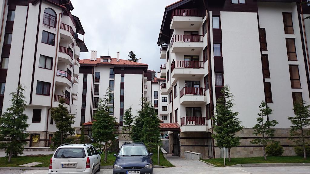 Tes Flora Apartments Borowez Exterior foto