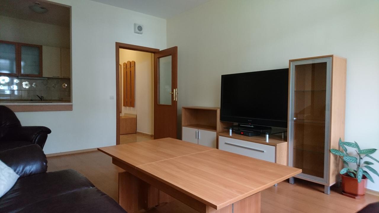 Tes Flora Apartments Borowez Exterior foto
